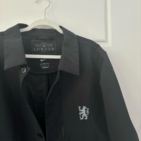Chelsea F.C. Men's Nike SB Storm-FIT Jacket - Picture 8 of 8